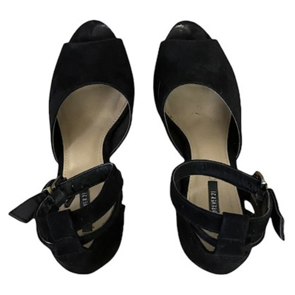 Forever 21 Black Platform Heels - Picture 4 of 8